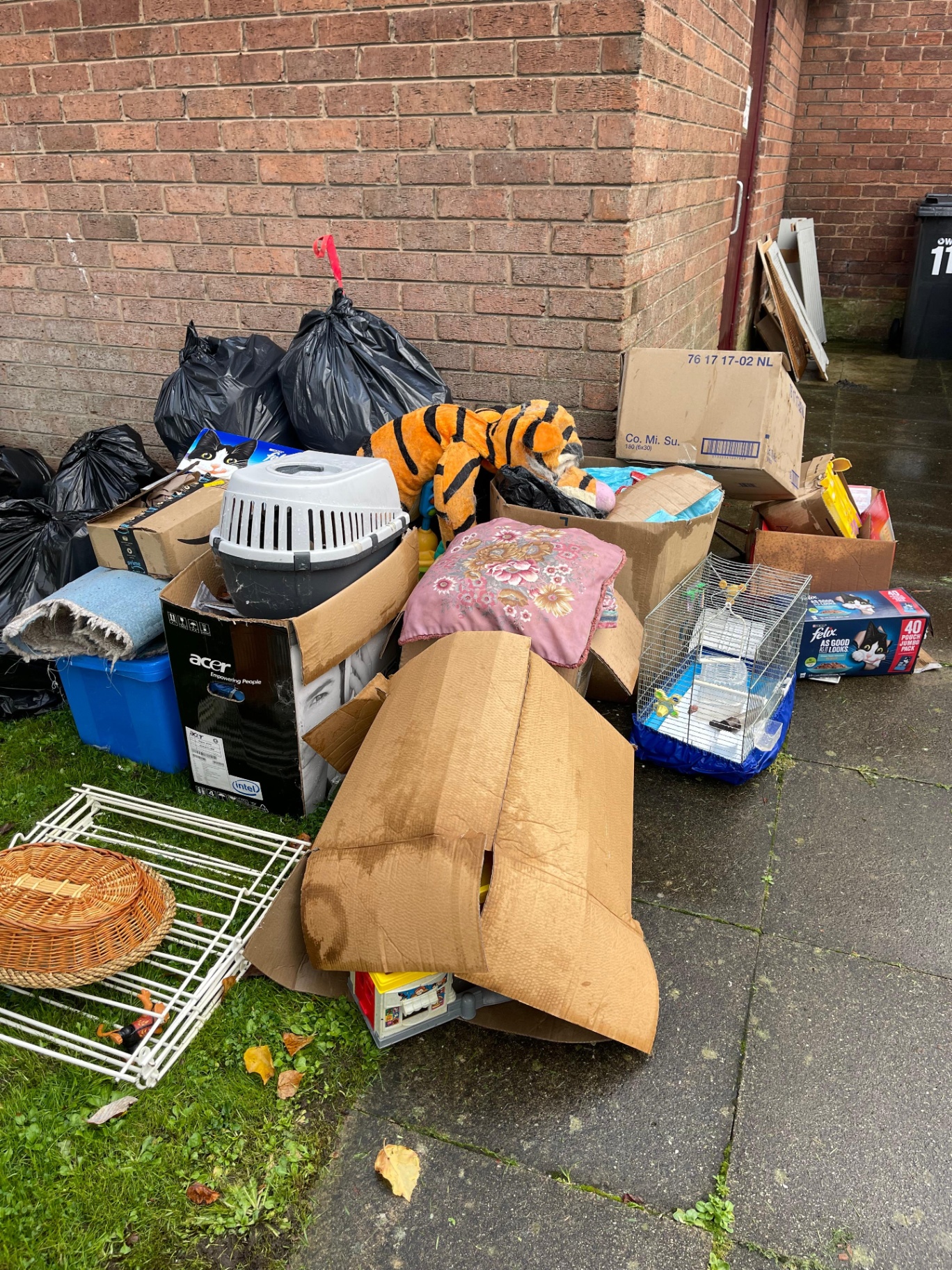 Fly-Tipping clearance project by Marsh Environmental — photo 14